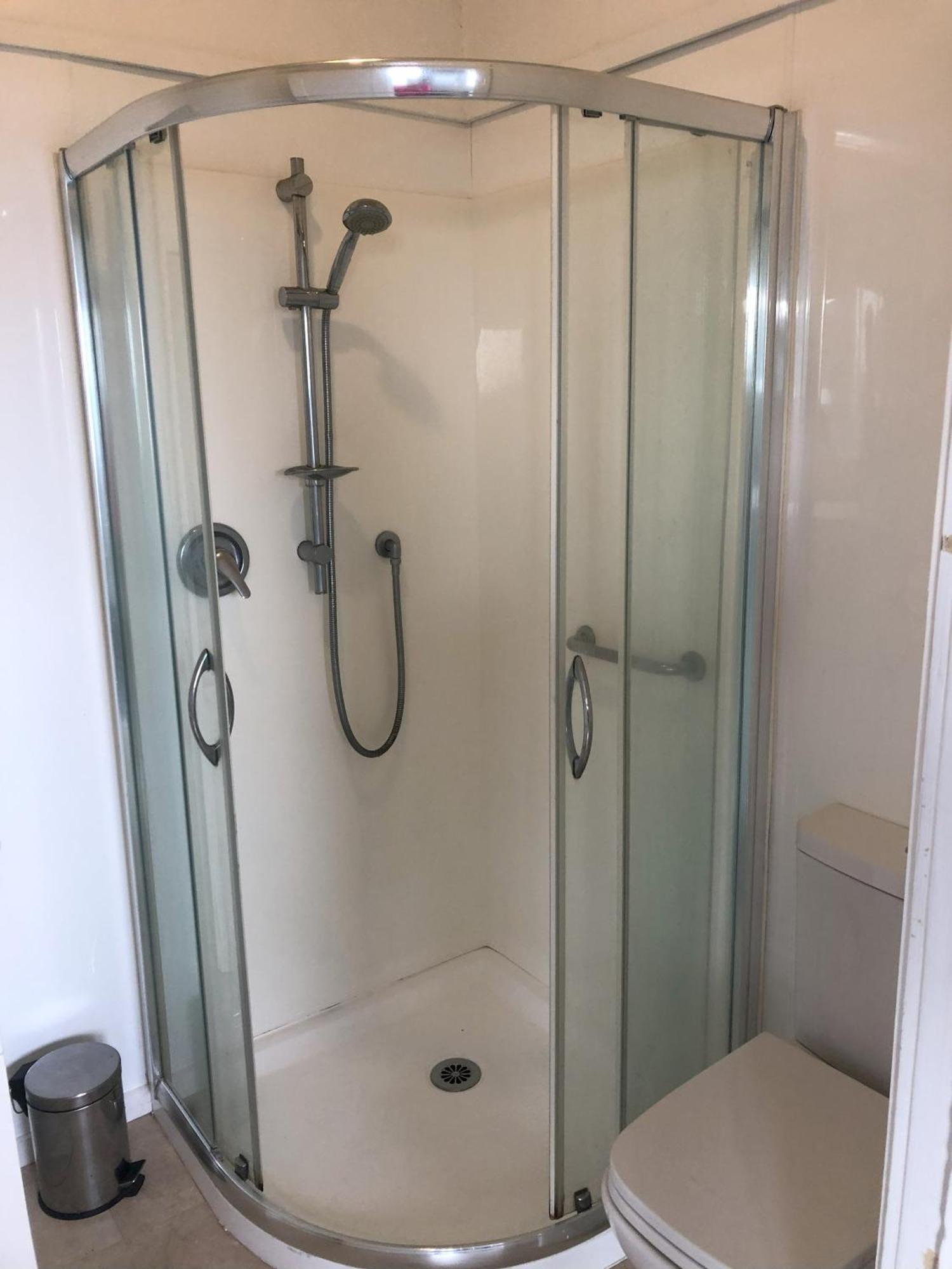 Seafront Haven In Island Bay With Deck, Outdoor Bath, And Parking Apartment Wellington Exterior photo